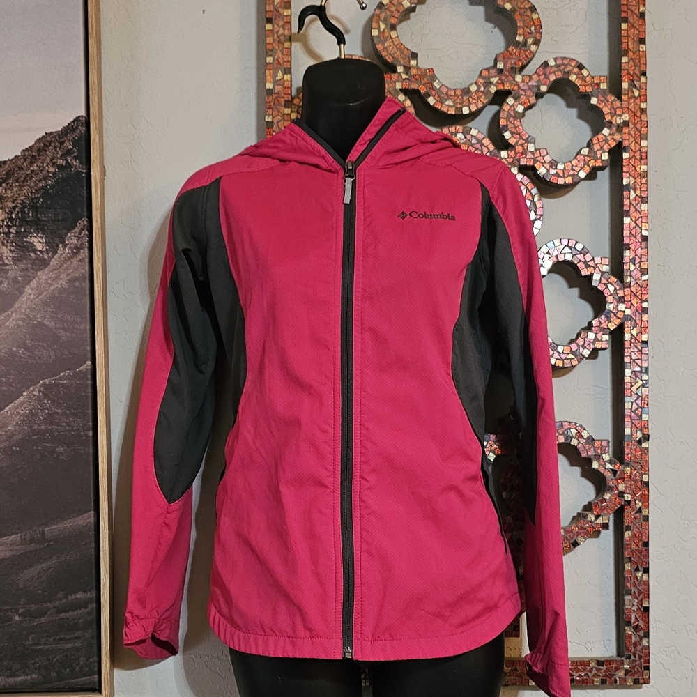 Columbia Women’s Hot Pink Windbreaker Jacket Size L – with hood